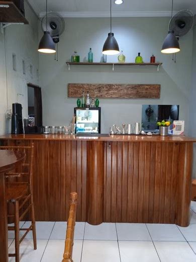 Meja Bar Meja Cafe Perabotan Rumah Di Carousell