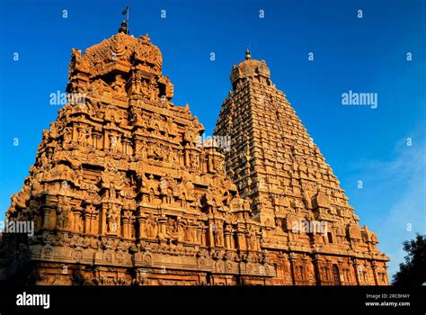 Brihadisvara Brihadeeswara Big Temple Gopuram Vimana 10th Century