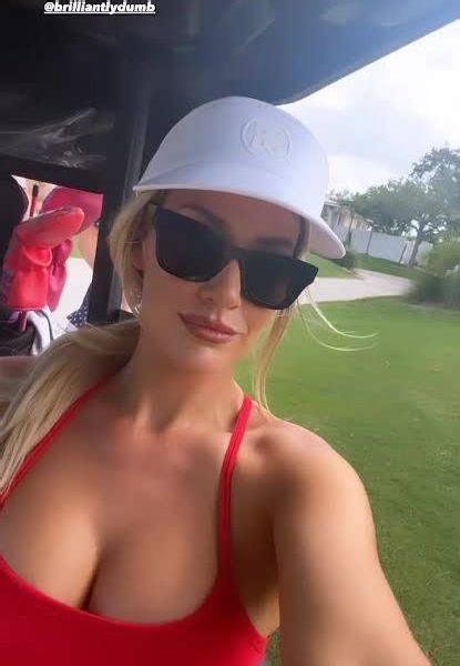 Paige Spiranac Breaks The Internet With Her Jaw Dropping Golf Outfit DALRO Paige Spiranac