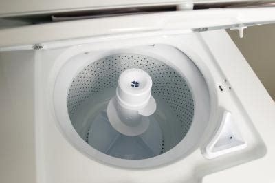 Without an agitator, it can handle larger loads. Cómo quitar el agitador de una lavadora Kenmore serie 70 ...
