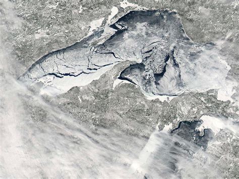 Lake Superior Frozen Over First Time Completely Covered In Decades