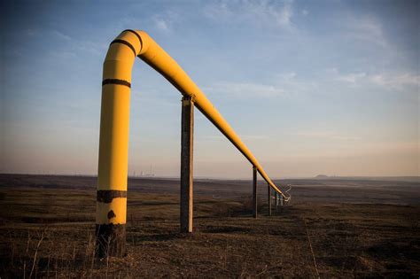 Ukraine To Temporarily Stop Buying Natural Gas From Russia Wsj