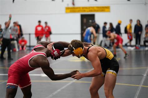 Mawuli Nevis Wrestling Wabash College Athletics