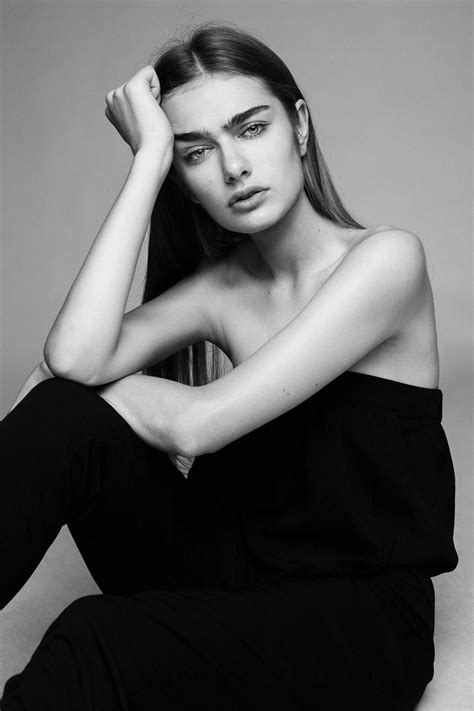 b and w fashion photography that look great bandwfashionphotography photography poses women