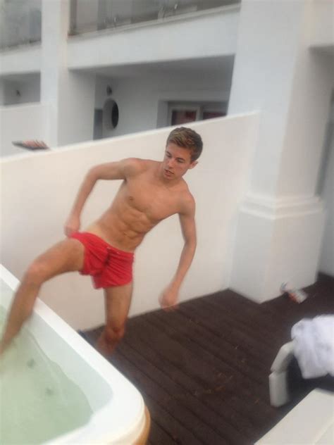 Jack Lisowski Playing In Hot Tub With A Friend Oh Yes I Am