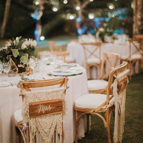 30 Impossibly Pretty Wedding Chair Decorations