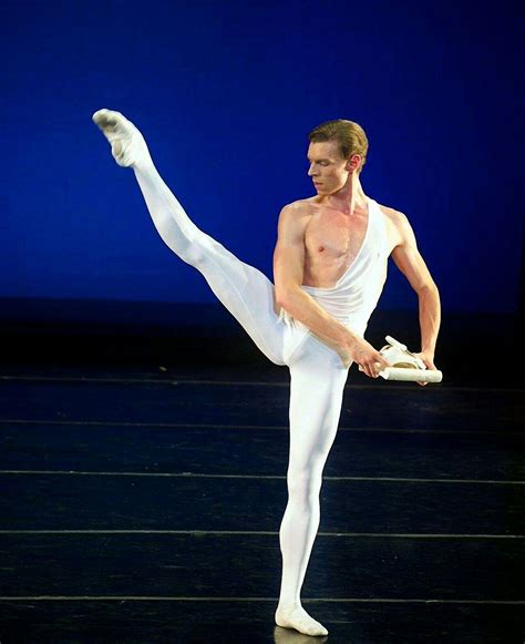 Pin By Z Dv On Dance Male Ballet Dancers Ballet Dancers Ballet