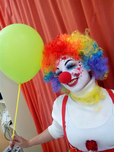 Pin By Bondan Dwi On Mime Female Clown Clown Makeup Clown Faces