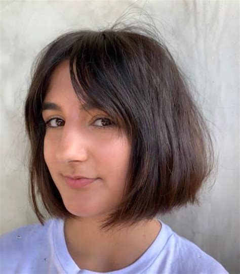 Curtain bangs, for the uninitiated, are those shaggy, effortless bangs that—as the name suggests—frame your face perfectly, much like a curtain does with a window. 16 Short Hair with Long Bangs Trending in 2020