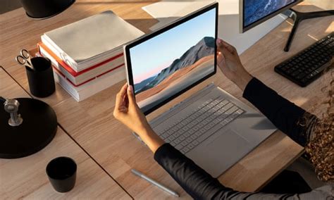 Microsoft Launches Faster Surface Book 3 And Surface Go 2 Smartphone