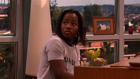 Picture Of Leon Thomas Iii In Victorious Leonthomasiii1295566849