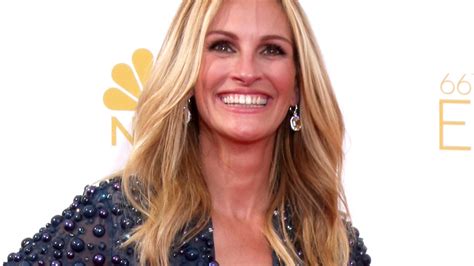 Julia Roberts Swears By Sunscreen For Radiant Skin — Best Life