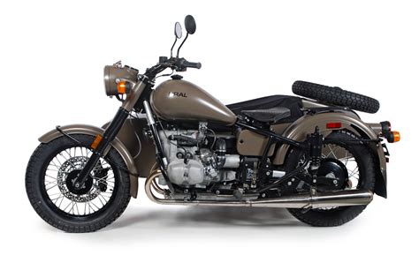 2013 Ural M70 Retro The Road Friendly Sidecar Motorcycle Autoevolution