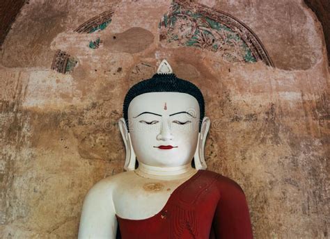 Portrait Of Buddha Statue In Myanmar Stock Image Image Of Closeup