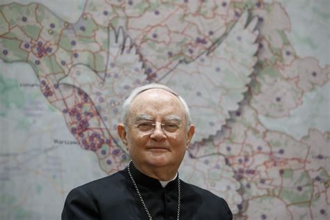 Ksiądz arcybiskup henryk hoser trafił do szpitala z powodu zakażenia koronawirusem. Misja arcybiskupa Henryka Hosera w Medjugorje | Hoser w ...