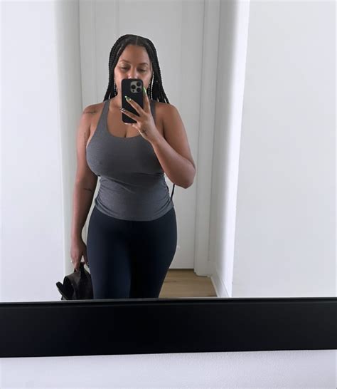 Teen Mom Cheyenne Floyd Nearly Busts Out Of Tight Tank As She Flaunts Her Curves In New Mirror