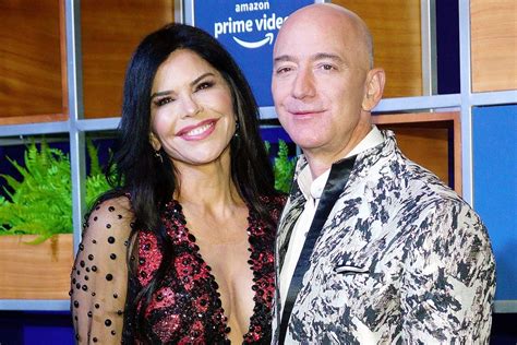 how much does jeff bezos make a day wealth explored as billionaire enjoys day off at st barts