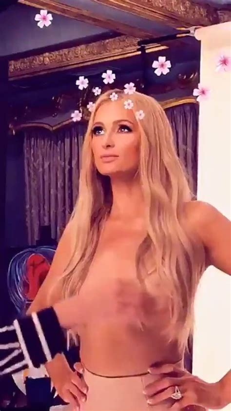 Paris Hilton Sexy Topless 46 Pics Gifs Video TheFappening