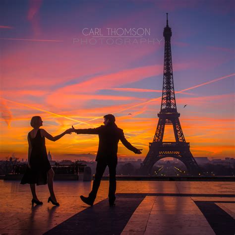 Carl Thomson Photography Romantic Couples Photo Shoot By The Eiffel