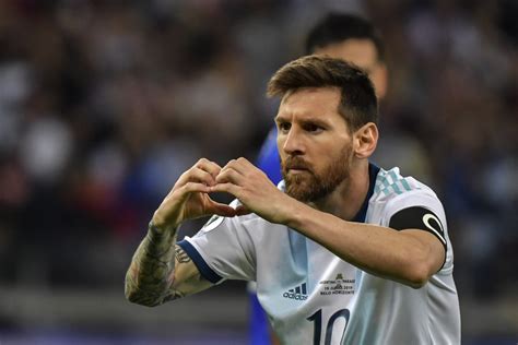 Lionel Messi urges Argentina 'to think positively' - The Statesman