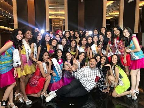 Bagaimana tidak, sudah berusia 17 tahun, cowok yang satu ini semakin ganteng seperti ayahnya. 5 Aktor Tampan Ini Meriahkan Grand Final Miss Indonesia ...