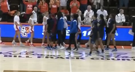 Memphis Women S Basketball Player Jamirah Shutes Charged With Assault