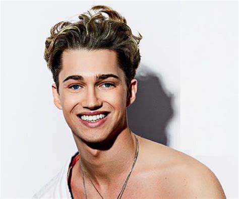 Pritchard is an actor, known for hollyoaks (1995), the crystal maze (1990) and stand up and deliver (2021). AJ Pritchard - Bio, Facts, Family Life of Dancer