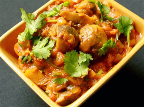 South Indian Kadai Mushroom Curry Andhra Style ~ Mom's Recipes Handbook