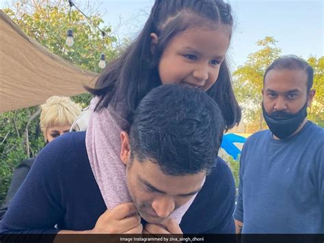 ms dhoni daughter ziva captured in adorable pose see pic total headline