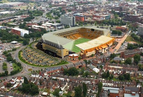 Wolverhampton railway station in wolverhampton, west midlands, england is on the birmingham loop of the west coast main line. Pin on Ticked off - Football Grounds