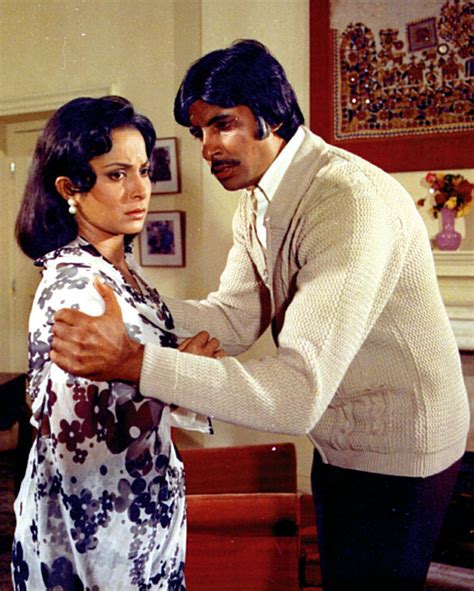 pin by ☆ ales and ales ☆ on indian films screen and fotos waheeda rehman movie scenes bollywood