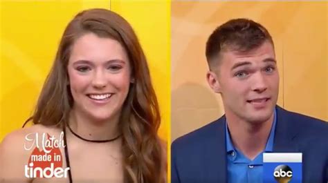 Watch Couple Who Have Been Messaging On Tinder For 3 Years Finally Meet On Live Tv Humour Kiss