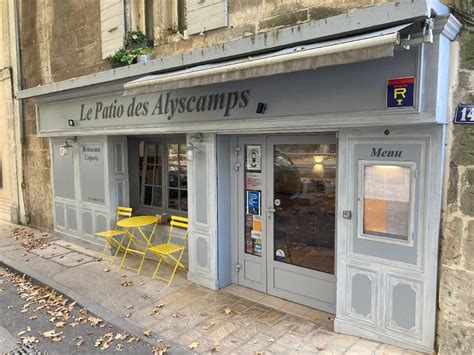 Le Patio Des Alyscamps Arles Restaurant Adresse
