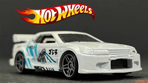 Unboxing Hot Wheels D E Case Nissan Skyline Gt R R Youtube