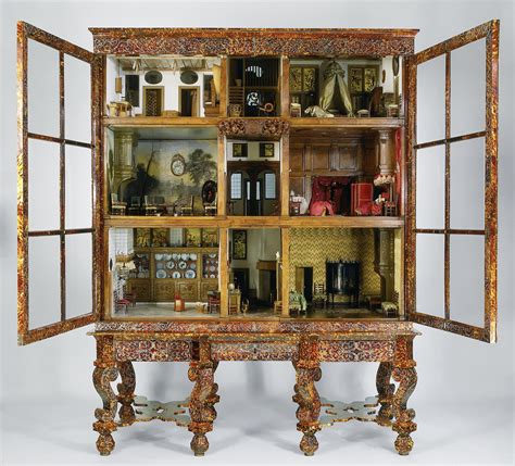The Magical Miniature World Of Antique Dollhouses 5 Minute History