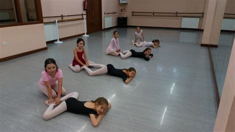 Ballet Niñas Logroño La Rioja Trae A Tu Peque A La Escuela De Danza