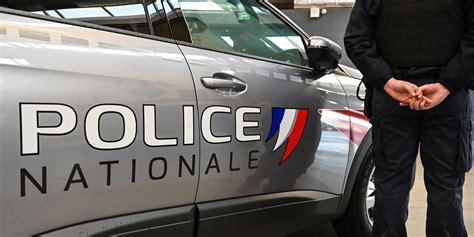 Mort De Nahel Le Policier Auteur Du Tir Remis En Libert Sous