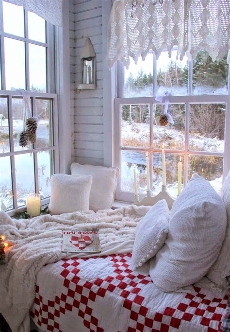 With some room ideas, it requires a lot of planning & lighting, but with this project, it will be less stressful. 35 Ways to create a Christmas wonderland in your bedroom