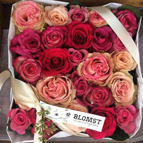 Blomst La Happy Rose Box In Glendale Ca Blomst Los Angeles