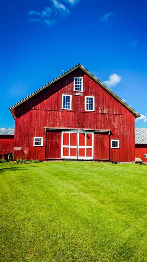 Big Red Barn Big Red Barn American Barn Country Barns Barn Art