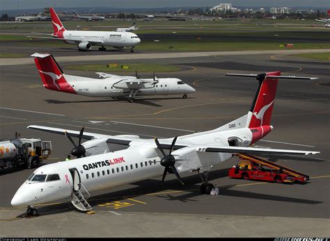 Bombardier Dhc 8 402 Q400 Qantaslink Sunstate Airlines Aviation