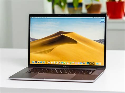 For example, in 2017 we saw the new imac pro which was previewed alongside the launch of new imacs and an updated macbook pro and macbook. Apple bakal perkenalkan MacBook Pro di WWDC 2021? - Teletech