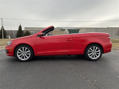 2016 Volkswagen Eos Convertible At Houston 2023 As T42 Mecum Auctions