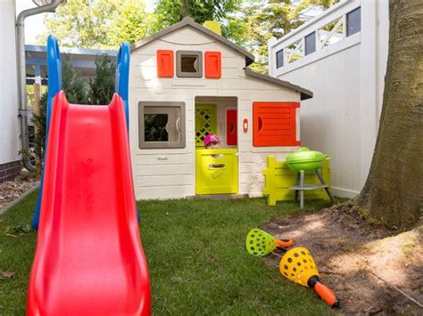 Maybe you would like to learn more about one of these? Spielhaus aus Kunststoff | Spielhaus, Haus und Garten