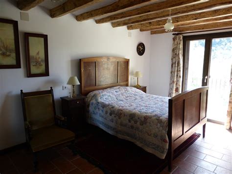 Apartamento 2 habitaciones huesca a partir de 300 €, apartamento en alquiler calle rafael gil, huesca capital. Casa Allue, Ordesa, Pirineos, Huesca. (Albella, España) - ACTUALIZADO 2020 - Alquileres ...