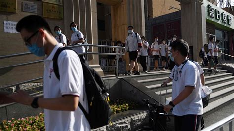 Schools Shut In Beijing As Coronavirus Flares The New York Times