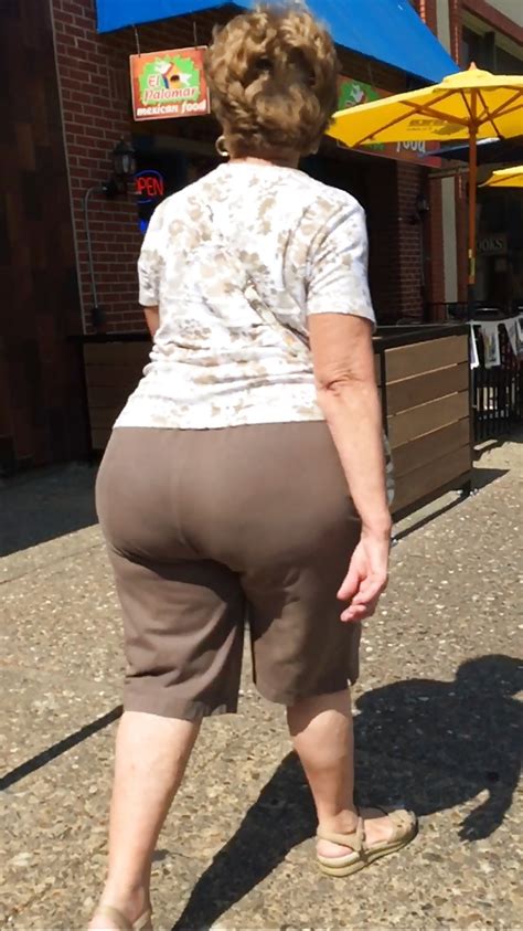 Big Plump Butt Gilf In Brown Pants 58 Pics Xhamster
