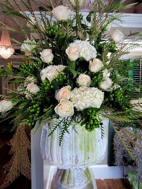 Flower Arrangement For Nice Big Wedding In Cullman Al Flower