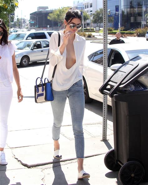 Turns out, kylie jenner has a pretty big entourage. Kendall Jenner Summer Style - Out in Los Angeles, July ...