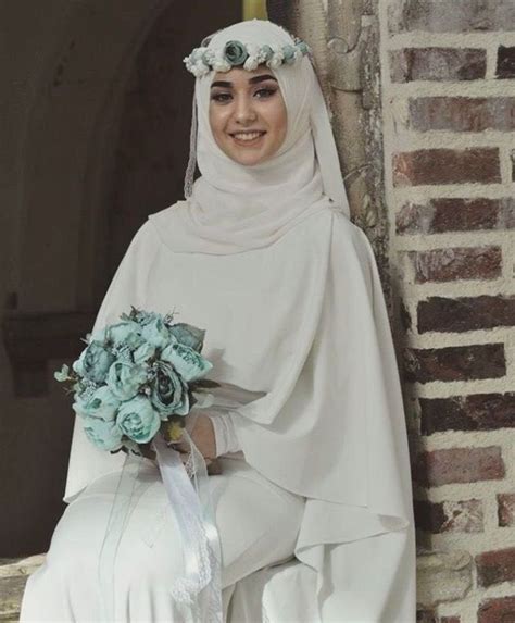 10 Wedding Hijab Styles That Are Stunning Hijab Wedding Dresses